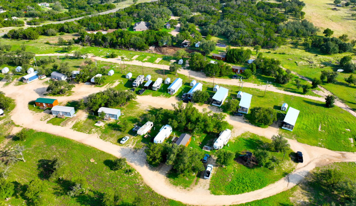 Castleview RV & Trailer (15)